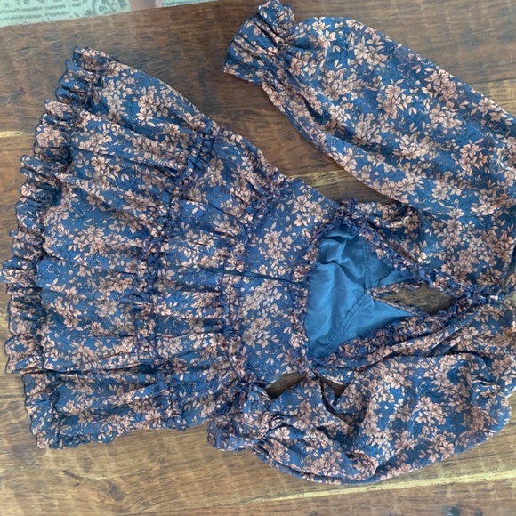 Hello Molly floral dress - Picture 3 of 4